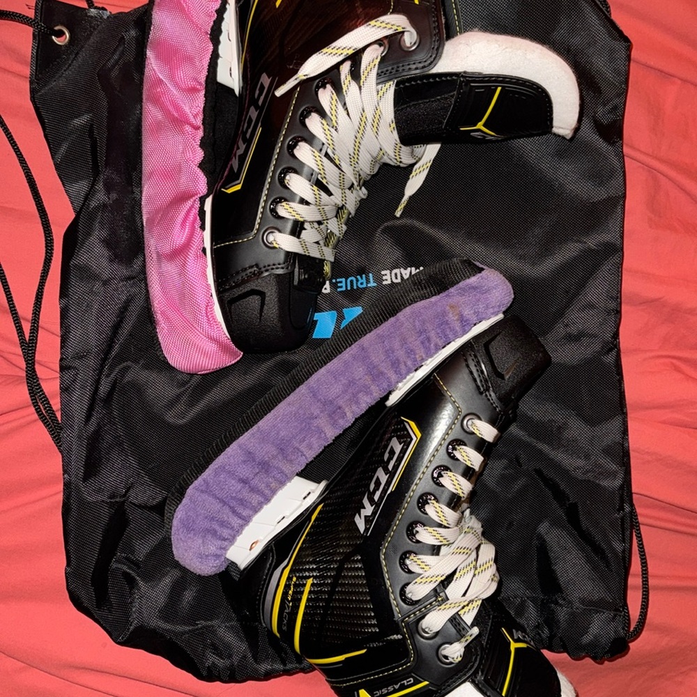 Brand new CCM Super Tacks Skates